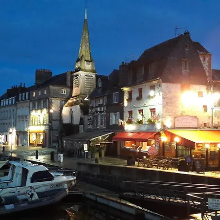 Appartement La Compagnie De La *